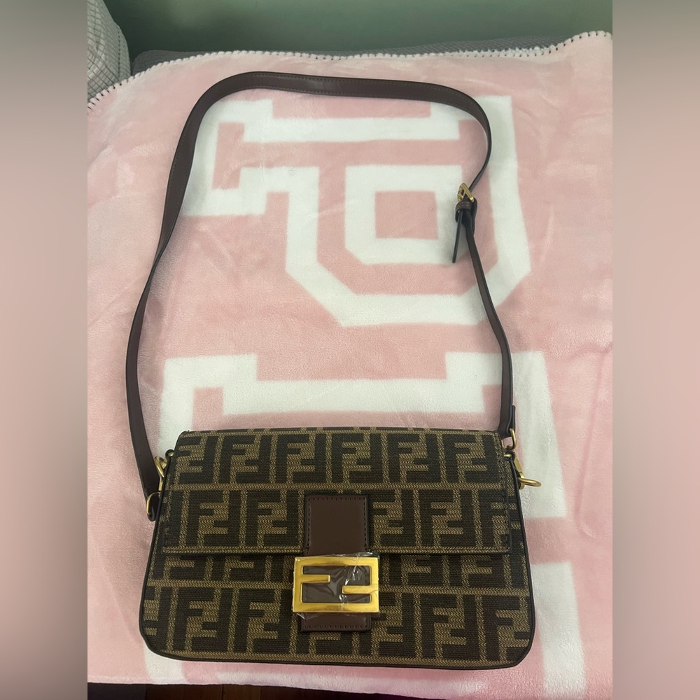 Design Designer Crossbody Bag